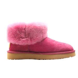 UGG Women's Classic Mini Fluff Boot - Size 9